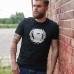 T-shirt distrutta nera